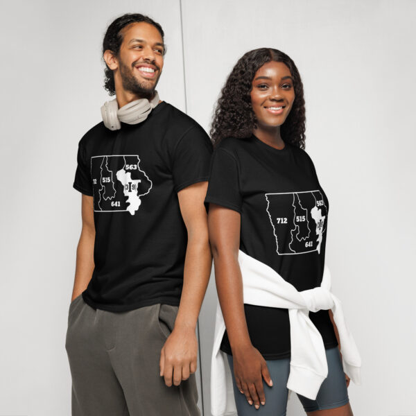 (3I9) IOWA AREA CODES – Unisex T-Shirt